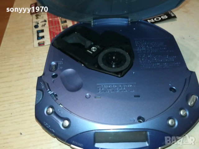 SONY CD WALKMAN-ВНОС SWISS 0509251305, снимка 11 - Радиокасетофони, транзистори - 51614962