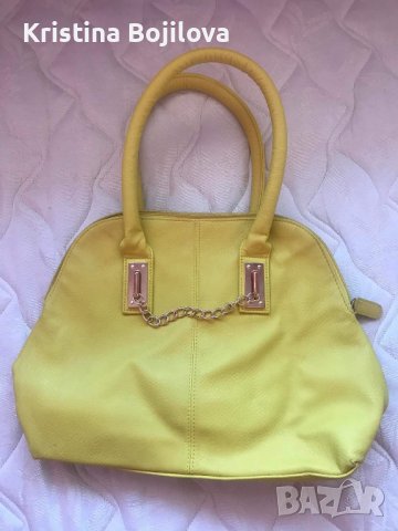Жълта дамска чанта, снимка 1 - Чанти - 43023854