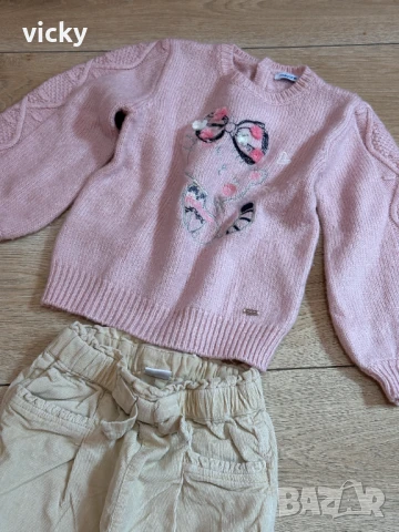 Комплект от пуловер и панталон на Mayoral, размер 24М/92см , снимка 2 - Комплекти за бебе - 50644513