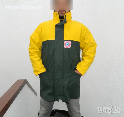 яке -дъждобран с подплата -  Байерн Мюнхен  размер Л 