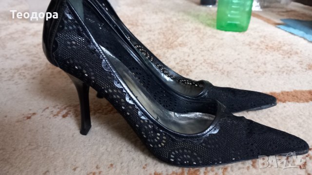 Изящни дантелени обувки, снимка 2 - Дамски елегантни обувки - 43355340