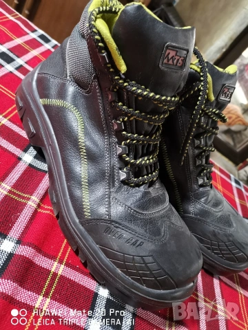 Работни обувки MTS 47 номер. , снимка 2 - Мъжки боти - 53295578