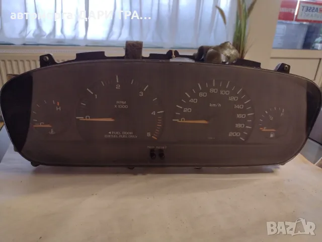 Табло уредно, Километраж за Крайслер Вояджер 2.5тди 1998г.