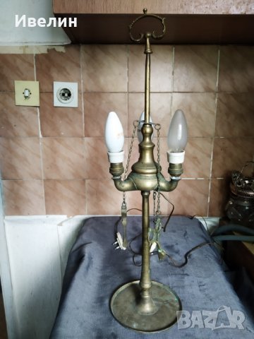 стара настолна лампа арт деко