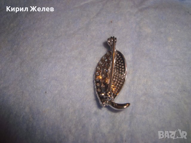 ПРЕКРАСНА СКЪПОЦЕННА СРЕБЪРНА БЕЛ ЕПОК ЛИСТОВИДА АРТ БРОШКА БИЖУ СРЕБРО 925 с БЯЛА ПОЗЛАТА 28779, снимка 7 - Други - 37300608