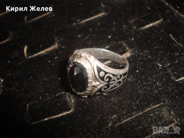 СТАР АНГЛИЙСКИ СРЕБЪРЕН ПРЪСТЕН СРЕБРО 925 НИЕЛО ОРНАМЕНТИКА с ЧЕРЕН АХАТ ФАСЕТИРАН 22279, снимка 11 - Пръстени - 33049568