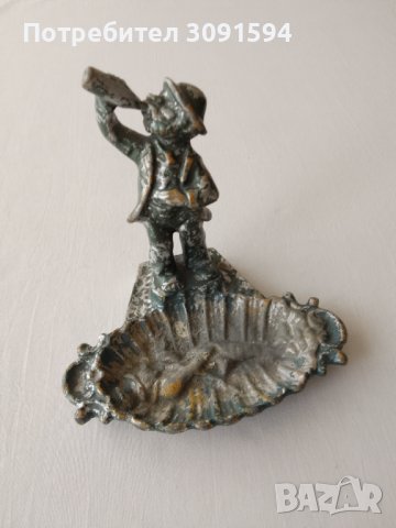 Стара Цаменна Фигура със пепелник СССР момче, снимка 2 - Други ценни предмети - 43883221