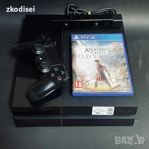 Конзола SONY - PS4 CUH - 1116A + Камера с 1бр. джойстик и 1бр. игра