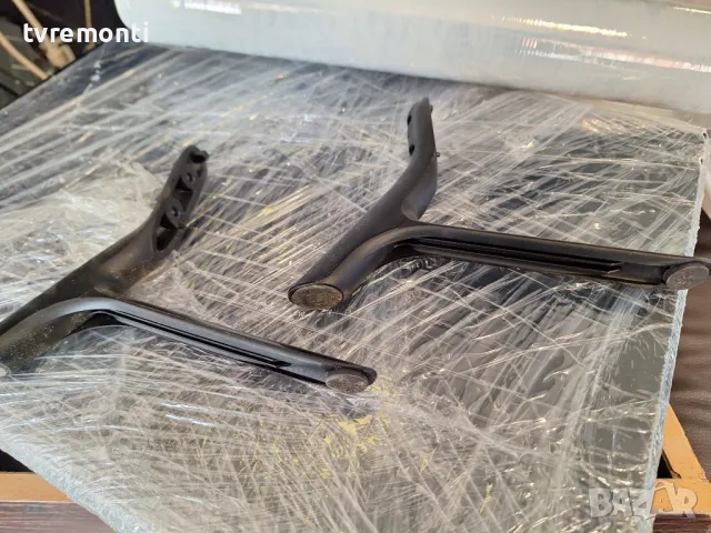 оригинална стойка крачета за телевизор LG модел 32LF592U