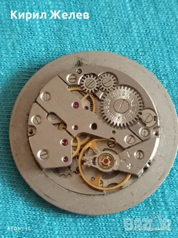 Стар механичен часовник дамски Заря СССР 17 камъка за ремонт части КОЛЕКЦИЯ 48008, снимка 6 - Антикварни и старинни предмети - 50396759