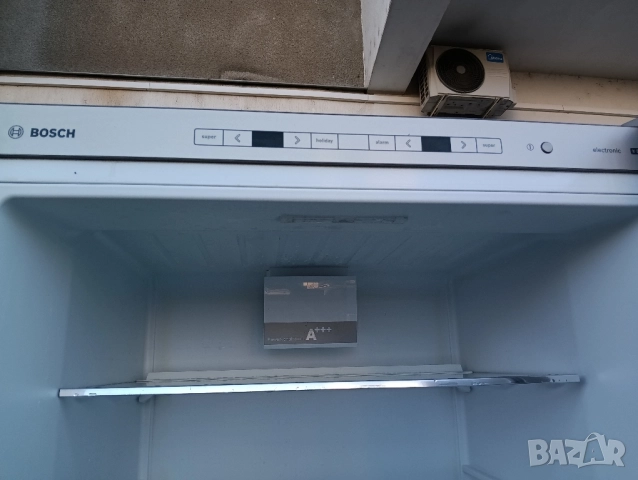 XXL иноксов комбиниран хладилник с фризер Бош Bosch с 2 години гаранция!, снимка 11 - Хладилници - 52427997
