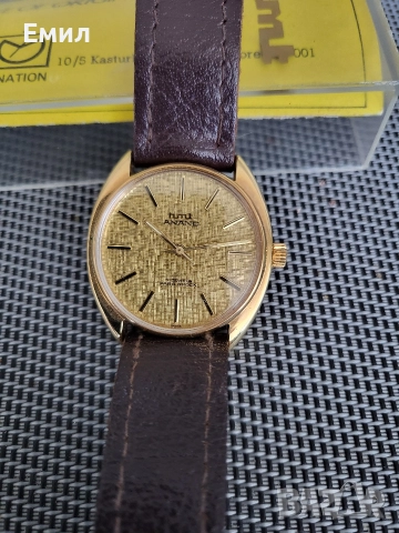 Колекционерски часовник HMT ANAND, снимка 2 - Колекции - 52855835