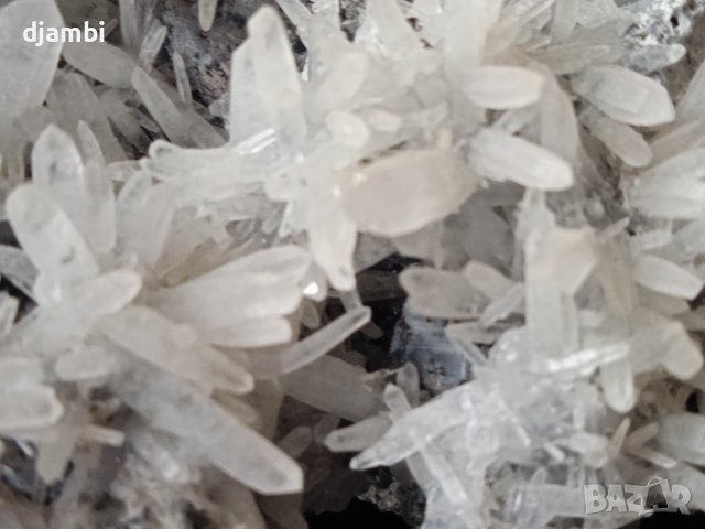 №8, Кварц,Кварцова друза със сфалерит, Кристали,Минерали,Родопи,BGminerals,, снимка 4 - Декорация за дома - 43898809