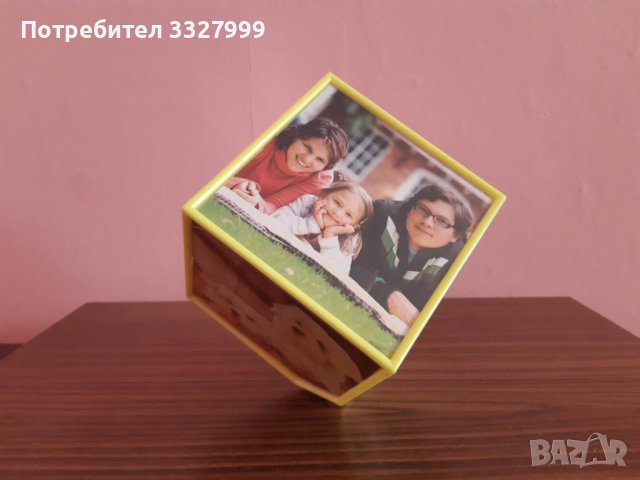 Въртящо се кубче за 6  снимки, снимка 1 - Други стоки за дома - 37361247
