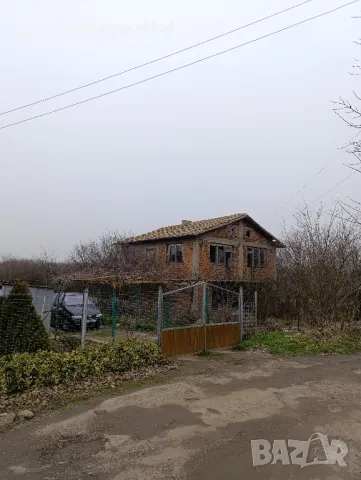 Двуетажна къща  в село Стожер с двор, снимка 4 - Къщи - 48922389