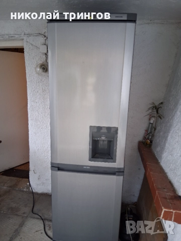 Продавам хладилник samsung