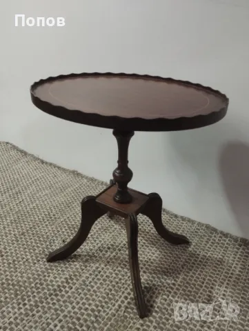 Антична махагонова масичка