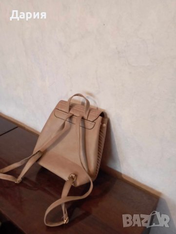 Дамска раница, снимка 1