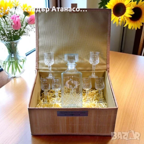 Гравиран сет от Гарафа,Шест чаши за ракия,Подаръчна бамбукова кутия, снимка 2 - Чаши - 50677406