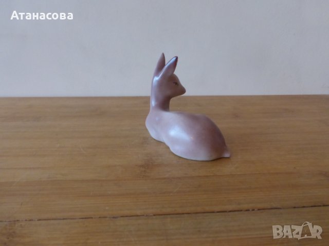 Българска порцеланова фигура Сърничка Сърна 1962 г, снимка 3 - Статуетки - 43576365