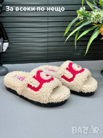 Дамски чехли UGG - Налични различни цветове Код D998, снимка 3 - Чехли - 47392552