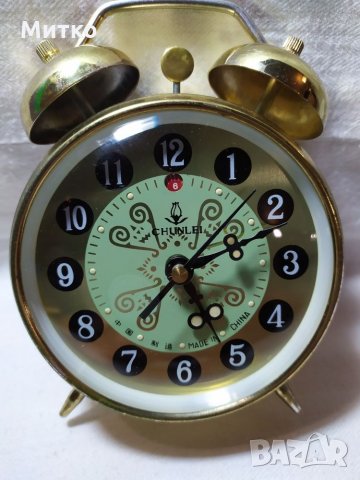 Стар китайски механичен часовник, снимка 1 - Антикварни и старинни предмети - 26853260