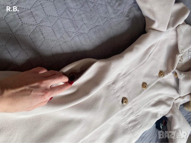 Бежево палто Radeks, размер М, снимка 13 - Палта, манта - 38896210