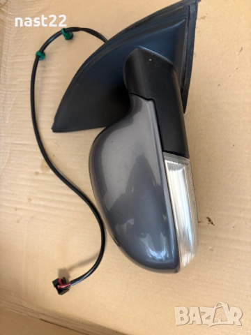 Дясно Странично Огледало Vw Golf 5/VW Golf 5, снимка 4 - Части - 53459347