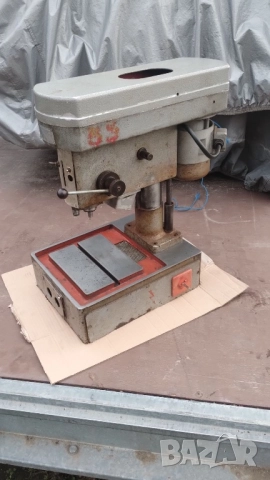 Настолна бормашина българска