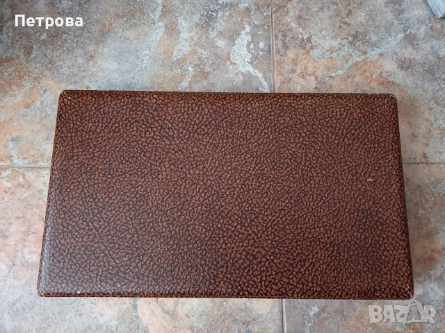 Два комплекта със прибори, ножове, снимка 2 - Прибори за хранене, готвене и сервиране - 52323025