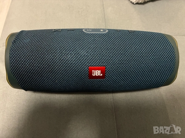JBL Charge 4 - за ремонт