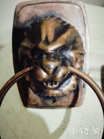 две метални апликации,дръжки-лъвска глава, снимка 2 - Антикварни и старинни предмети - 44025599