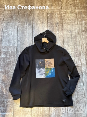 Нов черен спортен мъжки оригинален черен суичър блуза с качулка лице, снимка 2 - Суичъри - 52553297