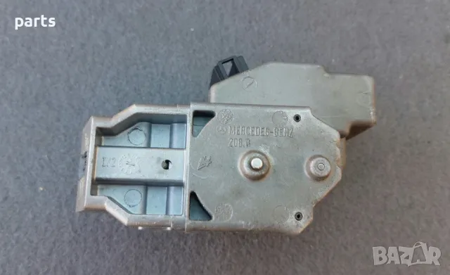 Заключване Волан Мерцедес Е класа W210 (Н) - C W202, снимка 4 - Части - 49001976