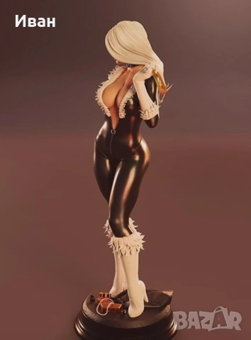 Черната котка на Марвъл в два варианта/Black cat in two forms, снимка 3 - Други ценни предмети - 53288645