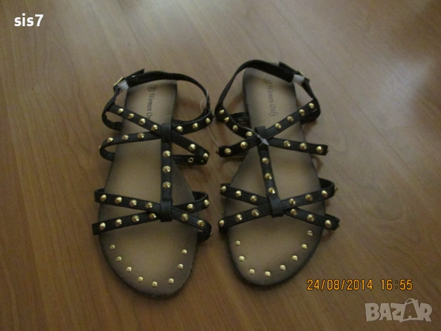 страхотни лекички сандали с капси внос от Франция за 15лв. , снимка 5 - Сандали - 52017339