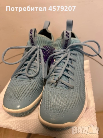 Професионални спортни обувки Yonex, снимка 4 - Дамски ежедневни обувки - 53213077