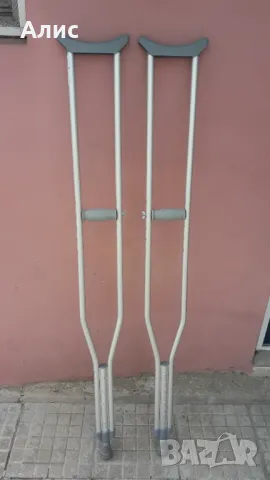  патерици и канадки, снимка 2 - Патерици - 23959181