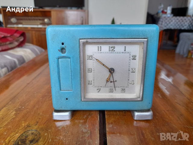 Стар настолен часовник касичка,Учителска каса, снимка 2 - Антикварни и старинни предмети - 32535797