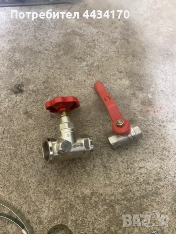 Спешно! Голяма кутия с части за майстори – Ключове, планки, крачета и др., снимка 6 - Други - 53309711