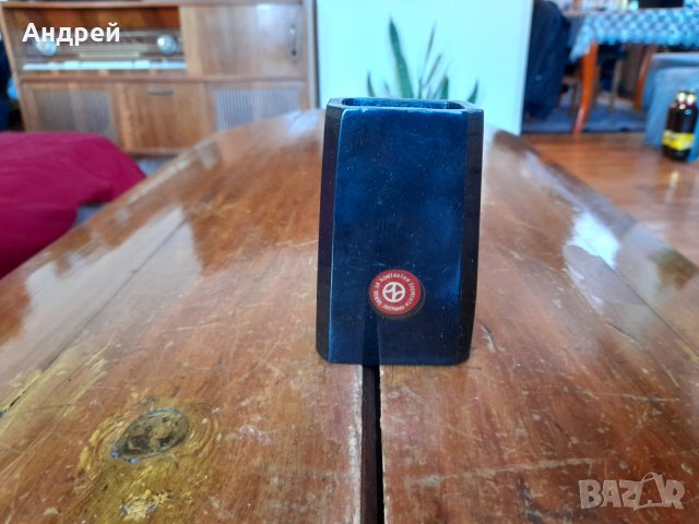 Стара ваза Завод за контактни елементи Зверино,Респром