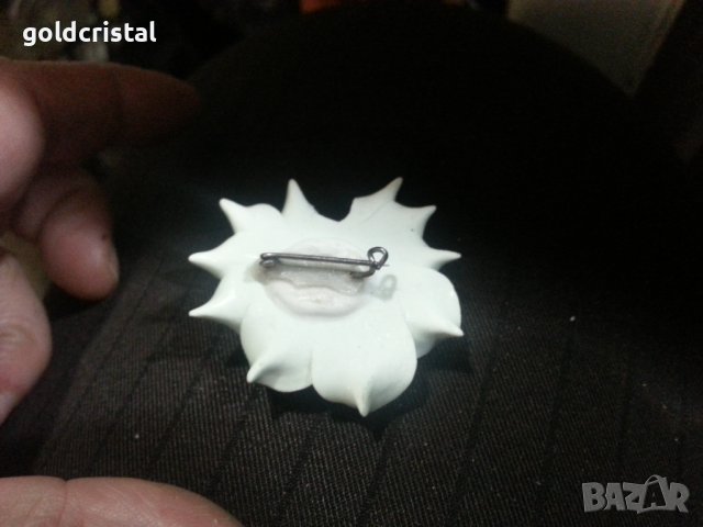 стара брошка порцелан , снимка 2 - Антикварни и старинни предмети - 43555125