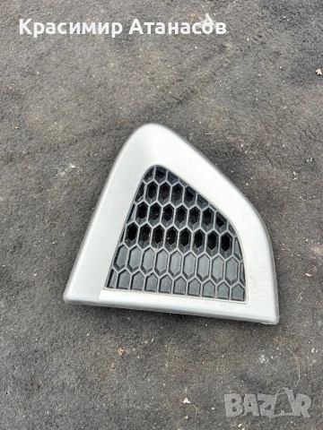 96433170. Решетка калник десен за Шевролет каптива. 2006-2010г