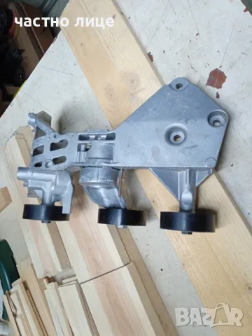 Ремъчен обтегач,пистов ремък