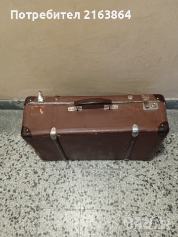 стар ретро куфар