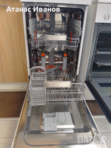 Готварска печка Bosch, хладилник Miele, съдомиялна Ariston, снимка 11 - Печки, фурни - 52134190