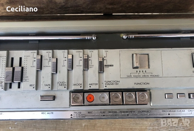 Радиокасетофон JVC RC M70, снимка 11 - Радиокасетофони, транзистори - 53446394