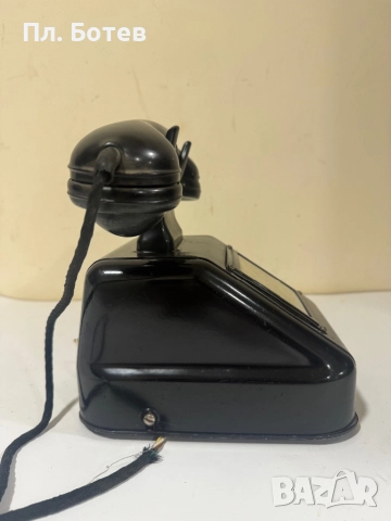 Стар метален телефон, снимка 2 - Антикварни и старинни предмети - 52977529