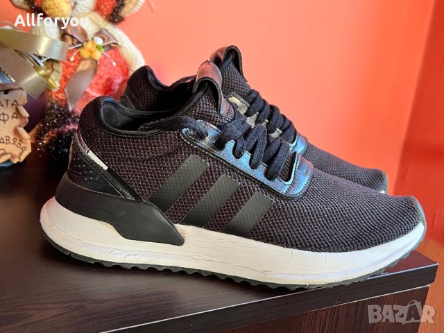 Черни маратонки Adidas 38 номер 
