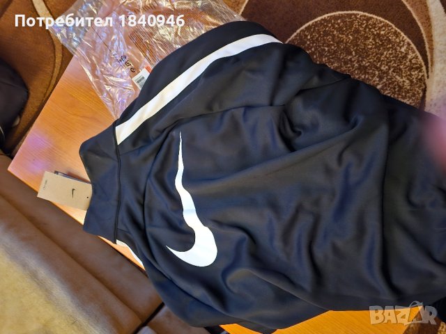 Горнище  NIKE, снимка 6 - Спортни дрехи, екипи - 43883332